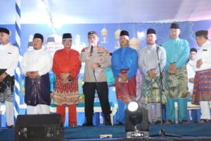 Kapolresta Barelang Bersama Forkopimda Kota Batam Laksanakan Pawai Takbir Idul Adha Tingkat Kota Batam Tahun 1443 Hijriah / 2022 Masehi