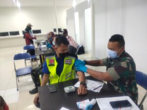 Lanud Hang Nadim Gelar Vaksinasi Di Bandara Hang Nadim Batam