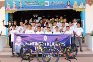 Jefridin Sampaikan Pesan Rudi Saat Melepas Kontingen ISSI Kepri le Jurnas di Banyuwangi