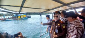 Kajari Batam Tenggelamkan dua Kapal Asing