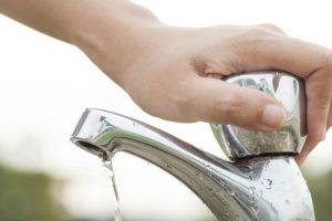 Akibat Pelebaran Jalan di Anggrek Mas 1, Suplai Air Bersih Alami Suplai Mengecil