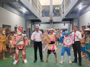 Rutan Fashion Week, Warga Binaan Ikut Fashion Show dengan Kostum Unik