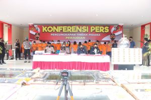 Kapolresta Barelang Kembali Menggelar Konferensi Pers Ungkap 6 Jenis Perjudian di Kota Batam