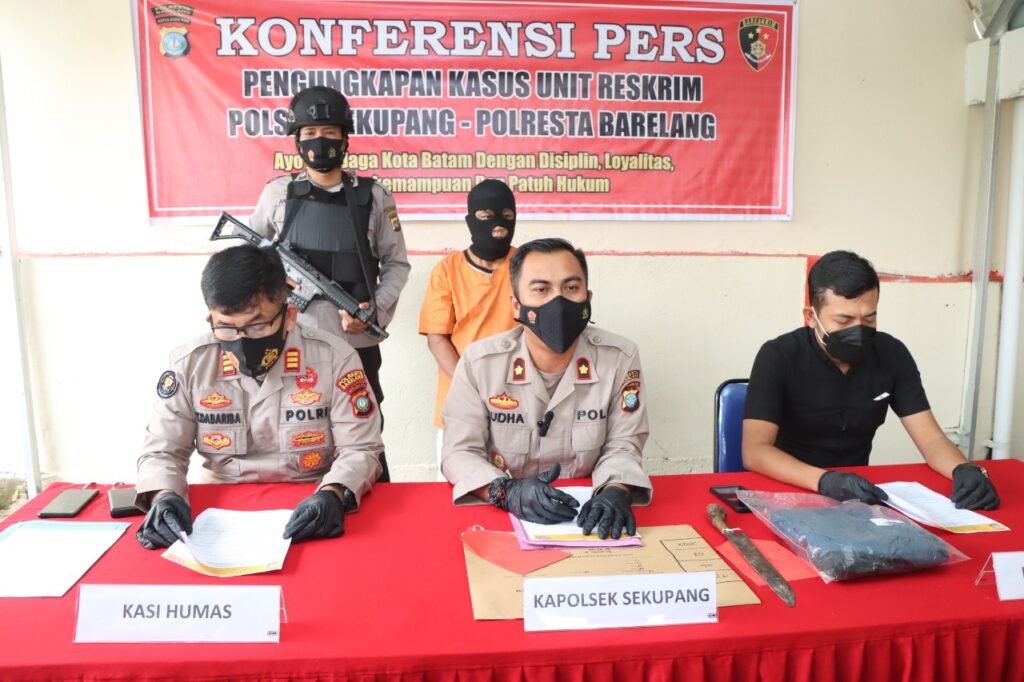 Gegara Lupa Matikan Keran Air, Pria Paruh Baya Ini Bacok Temannya Pakai Parang