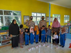 Satlantas Polres Lingga Berikan Edukasi Keselamatan Berlalu Lintas Terhadap Anak Usia Dini