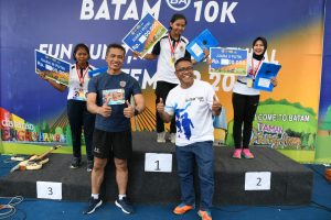 Komandan Lantamal IV dan Walikota Batam lepas Fun Run Dalam Rangka Semarakkan HUT Ke-77 TNI AL