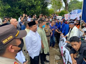 DPRD Batam Janji Teruskan Aspirasi Mahasiswa dan Buruh soal BBM