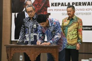 Wali Kota Batam, Muhammad Rudi Hadiri Sertijab Kepala BPK Kepri