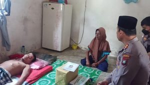 Jum’at Berkah, Kapolres Karimun Ulurkan Bantuan Kepada Masyarakat Yang Membutuhkan