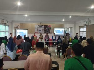 Seminar Safety Riding PT CDN Gelar Disambut Antusias Mahasiswa Universitas Ibnu Sina Batam