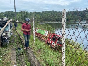 Truk Mobil Elpiji Terjun Bebas ke Dam Mukakuning Batam
