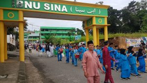 Polsek Lubuk Baja Turut Serta Memberikan Pengamanan Pawai Memperingati Maulid Nabi Muhammad SAW