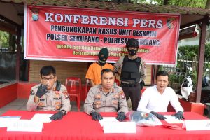 Kapolsek Sekupang Gelar Konferensi Pers Ungkap Pelaku Persetubuhan Terhadap Anak dibawah Umur