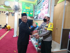 Polsek Batu Ampar Laksanakan Baksos Kepada Panti Asuhan Rido Ilahi