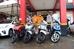 Kapolsek Batu Ampar Gelar Konferensi Pers Ungkap Pelaku 4 Curanmor , 2 Pelaku Anak di Bawah Umur