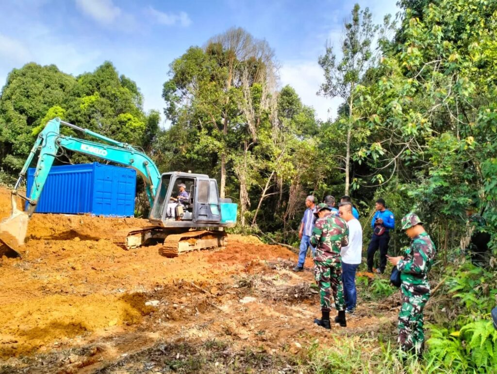 Patroli Gabungan Lanud Hang Nadim dengan Ditpam Bp Batam di Wilayah KKOP Bandara Hang Nadim Batam