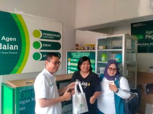 Agen Pengadaian Batam Dessy Sukses Jumlah Omset Rp500 Juta