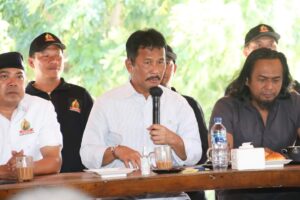 Hadiri Harlah Perpat, Rudi Ajak Terus Dukung Pembangunan Batam