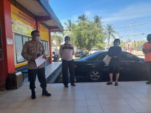 Waka Polsek Batu Ampar Turun Langsung Buka Gerai Vaksin 1.2.3 Boster Bersama Upt Puskesmas Tanjung Singkuong