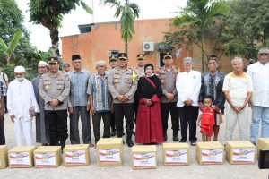 Curhat Kamtibmas Secara Serentak, Kapolda Kepri di dampingi Kapolresta Barelang Datangi Masyarakat Sei Beduk Kota Batam