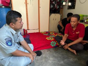 Jasa Raharja Kepri Serahkan Santunan Meninggal Dunia Korban Kecelakaan di Dekat Kek Pisang Villa Batam