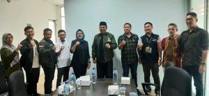 Kesekretariatan HIPMI Kepri Dikunjungi Senator DPD RI, Ria Saptarika Berdiskusi Seputar RUU Ibu dan Anak