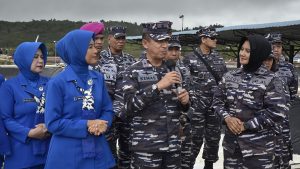 PERKUAT KETAHANAN PANGAN, LANTAMAL IV PANEN RAYA DAN TEBAR BENIH UDANG VANAME DI TAMBAK BINAAN