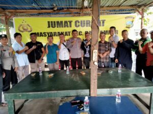 KEGIATAN JUMAT CURHAT KAMTIBMAS MASYARAKAT KEC BATU AMPAR OLEH POLSEK BATU AMPAR DI RT RW KEL. KP SERAYA