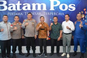 KAPOLDA KEPRI VISIT KE BEBERAPA MEDIA DI KOTA BATAM