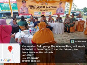 Danramil 02 Sekupang Hadiri Jumat Curhat Kamtibmas di Wilayah Binaan