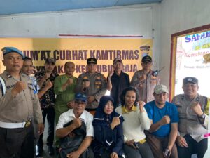 Polsek Lubuk Baja Melaksanakan Giat Jum’at Curhat Kamtibmas di Kampung Pelita Lubuk Baja.