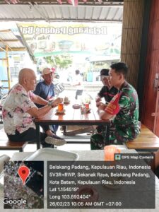 Waspadai Cuaca Ekstrem, Serka Eko Ingatkan Warga untuk Selalu Gunakan Life Jacket saat Naik Boat Pancung