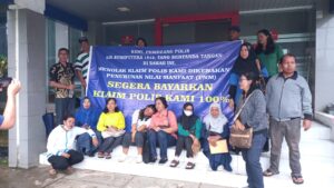 Tak Terima Klaim Polis di Potong 50%, Nasbah AJB Bumiputera Melakukan Aksi Unjuk Rasa di Kantor Bumiputera