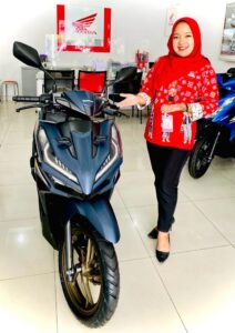 Makin Menarik Pakai Skuter Matik