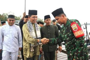 Serka Andra Syukur Dampingi Safari Ramadan Wakil Wali Kota Batam di Kelurahan Bulang Lintang