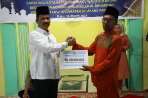 Safari Ramadan di Kelurahan Kasu, Rudi Ajak Masyarakat Dukung Pembangunan di Batam