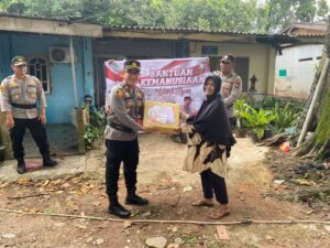 Beri Bantuan Sosial Kemasyarakat di Bulan Ramadhan, Polsek KKP Target kan Lansia dan Dhuafa