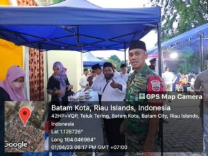 Babinsa Teluk Tering Dampingi Safari Ramadan di Masjid Thoriqul Jannah Perumahan Mitra Raya