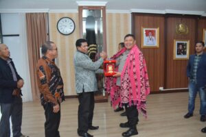 KAPOLDA KEPRI TERIMA KUNJUNGAN DAN SILATUHRAHMI PERSATUAN KELUARGA INDONESIA TIMUR KEPRI