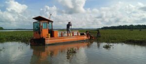 Pembersihan Eceng Gondok Terus Dilakukan Demi Ketersediaan Air