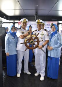 Personel Sasrol Mengelar Tradisi Pisah Sambut Dansatrol Lantamal IV