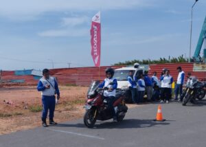 Pt  Capella Dinamik Nusantara Honda Kepri Mengirimkan 3 Perwakilan Komunitas ke Ajang Astra Honda Safety Riding Instructor