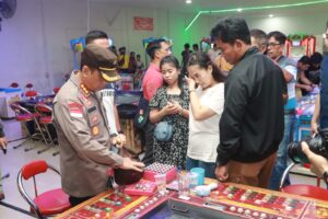 Kapolresta Barelang Bersama Dirreskrimum Polda Kepri. Langsung Cek Lokasi Gelanggang Permainan Gelper di Kota Batam