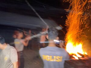 Bakar Lahan untuk  Perkebunan, dua Orang Ditangkap Polsek Gunung Kijang