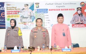 Masyarakat Kec. Batam Kota Mendukung Pembentukan Polisi RW Setelah Mendapat Penjelasan dari Kapolresta Barelang