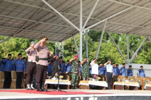 Kapolresta Barelang Pimpin Upacara 17 Hari Bulan Tingkat Kota Batam di Engku Putri Kota Batam