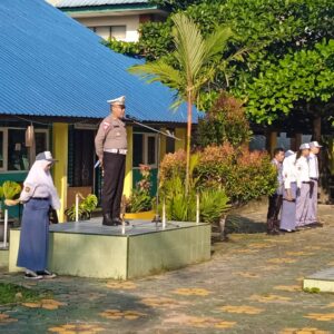 Polres Bintan Operasi Patuh Seligi 2023,Kasat Lantas Jadi Pembina Upacara di SMAN