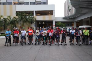 Kapolda Kepri Gowes Bersama Irjen. Pol. (Purn.) Drs. Royke Lumowa, M.M., dan Rombongan Rekonfu 87