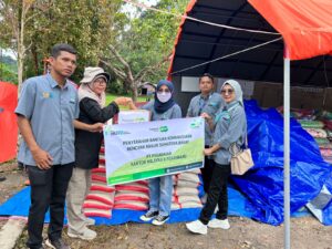 Pegadaian Salurkan Bantuan Sosial ke Masyarakat Terdampak Banjir di Sumatera Barat