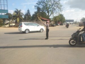 Rutinitas Personil Polsek Batu Ampar Laksanakan Strong Point Pagi